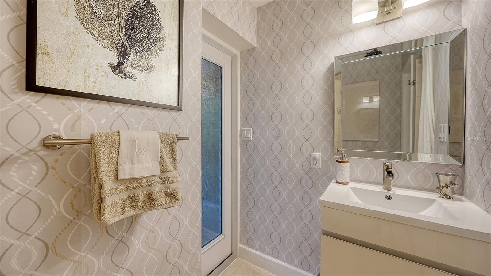 443 BIRD KEY DR, SARASOTA, FL — photo 27