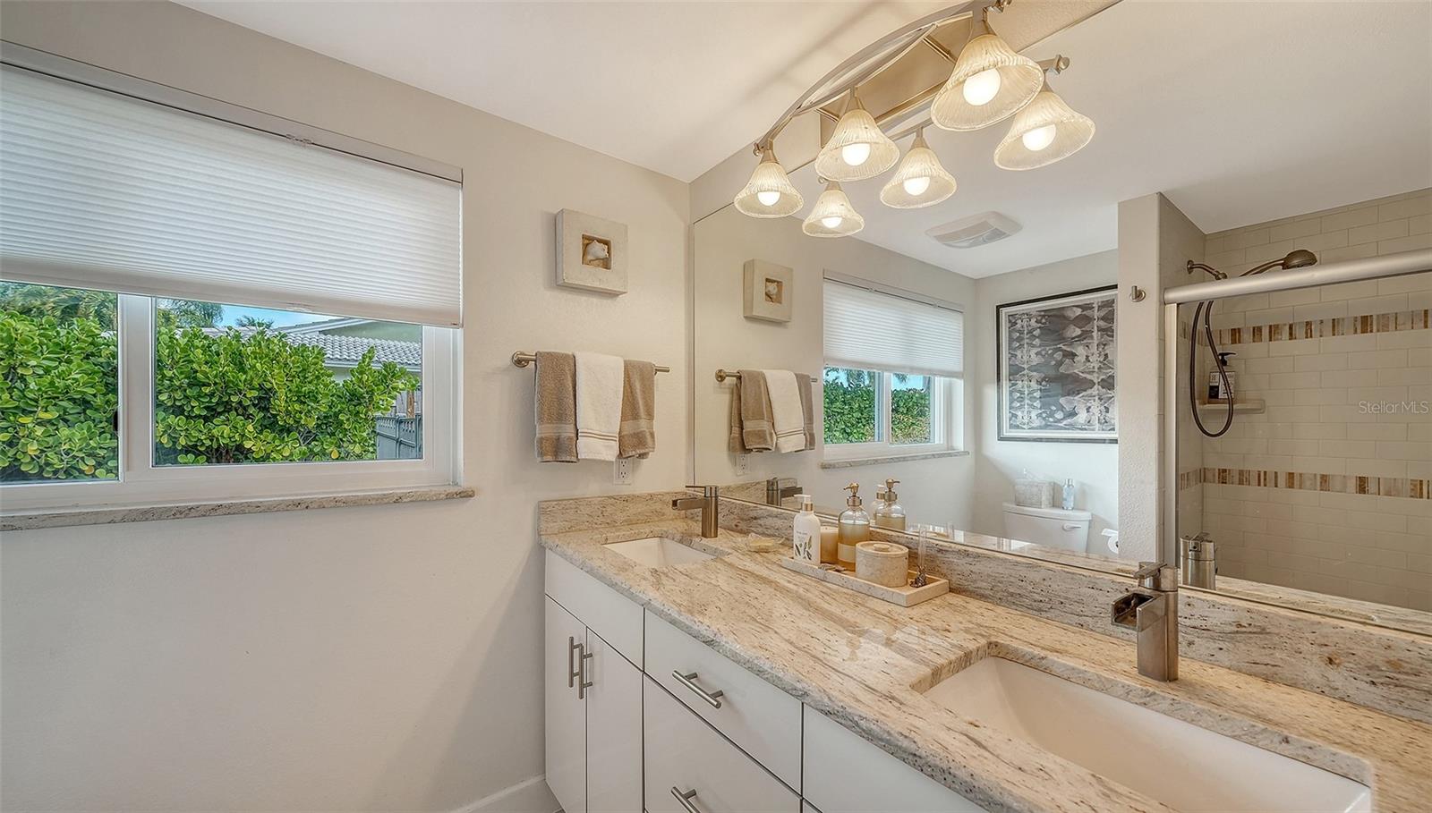 443 BIRD KEY DR, SARASOTA, FL — photo 34