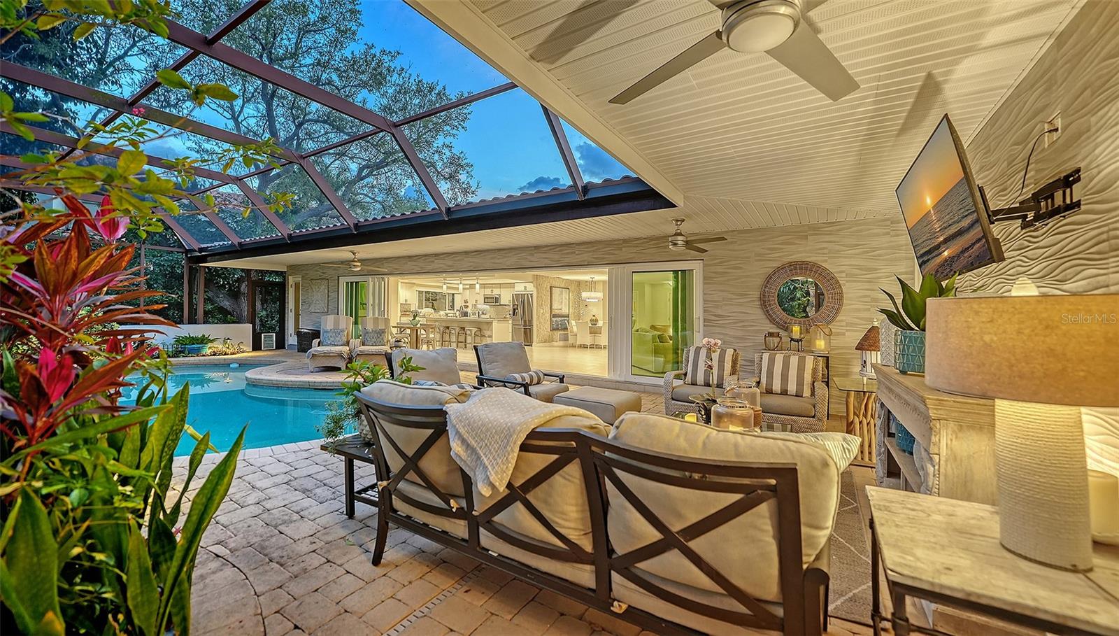 443 BIRD KEY DR, SARASOTA, FL — photo 39