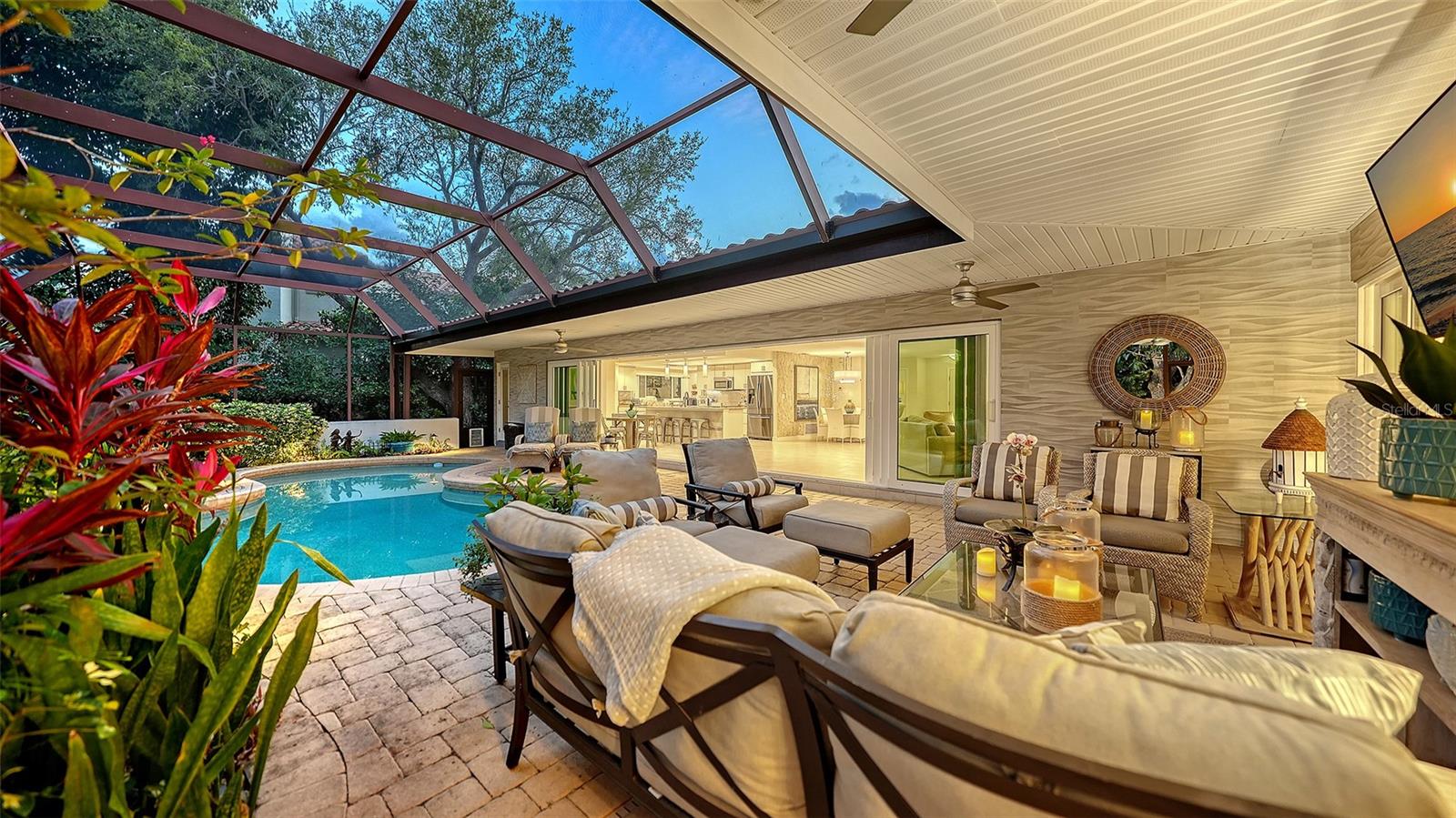 443 BIRD KEY DR, SARASOTA, FL — photo 40