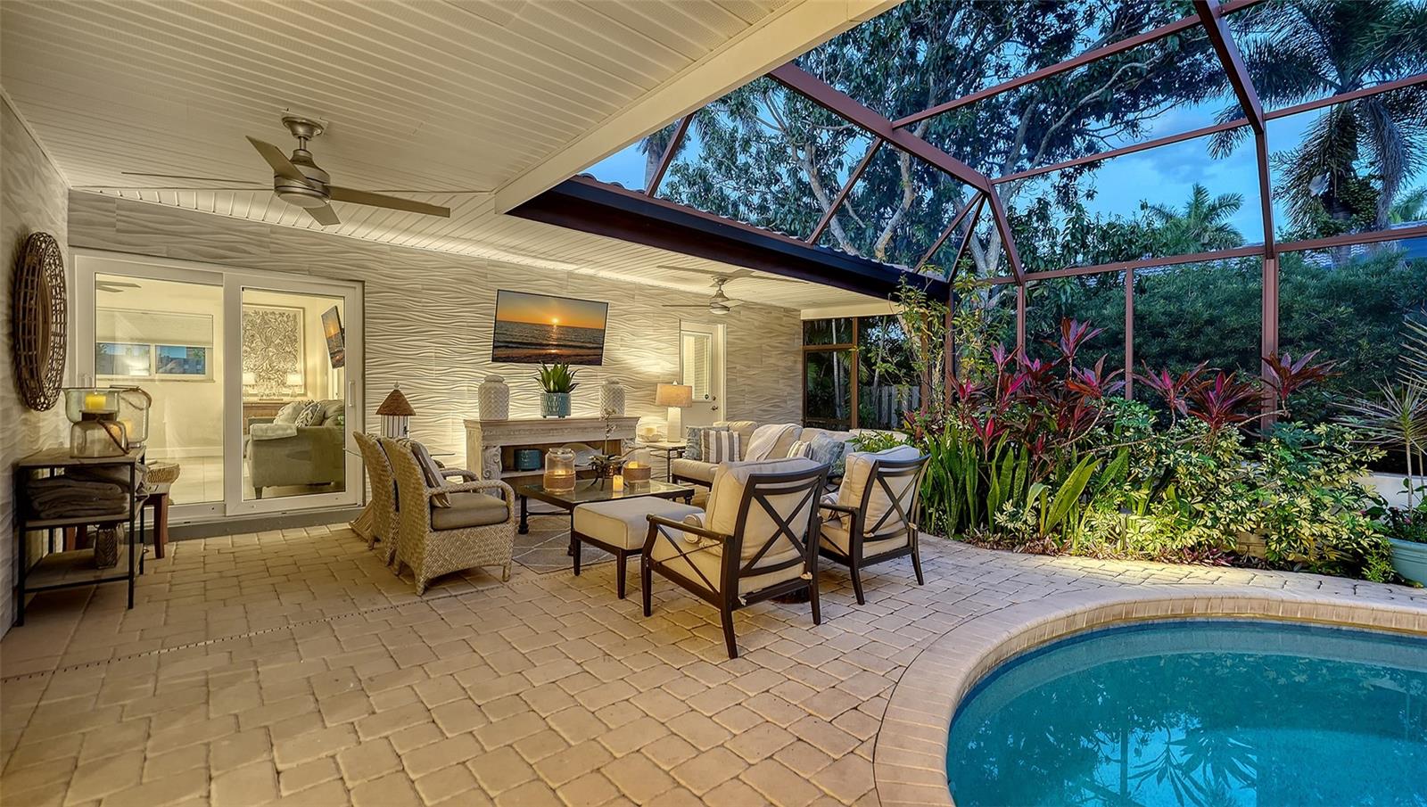 443 BIRD KEY DR, SARASOTA, FL — photo 42