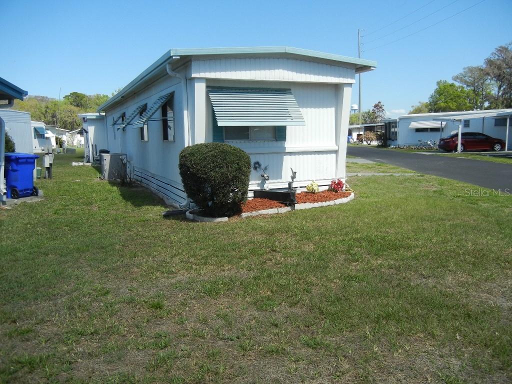 212 RUE DE PONT, TAVARES, FL — photo 64