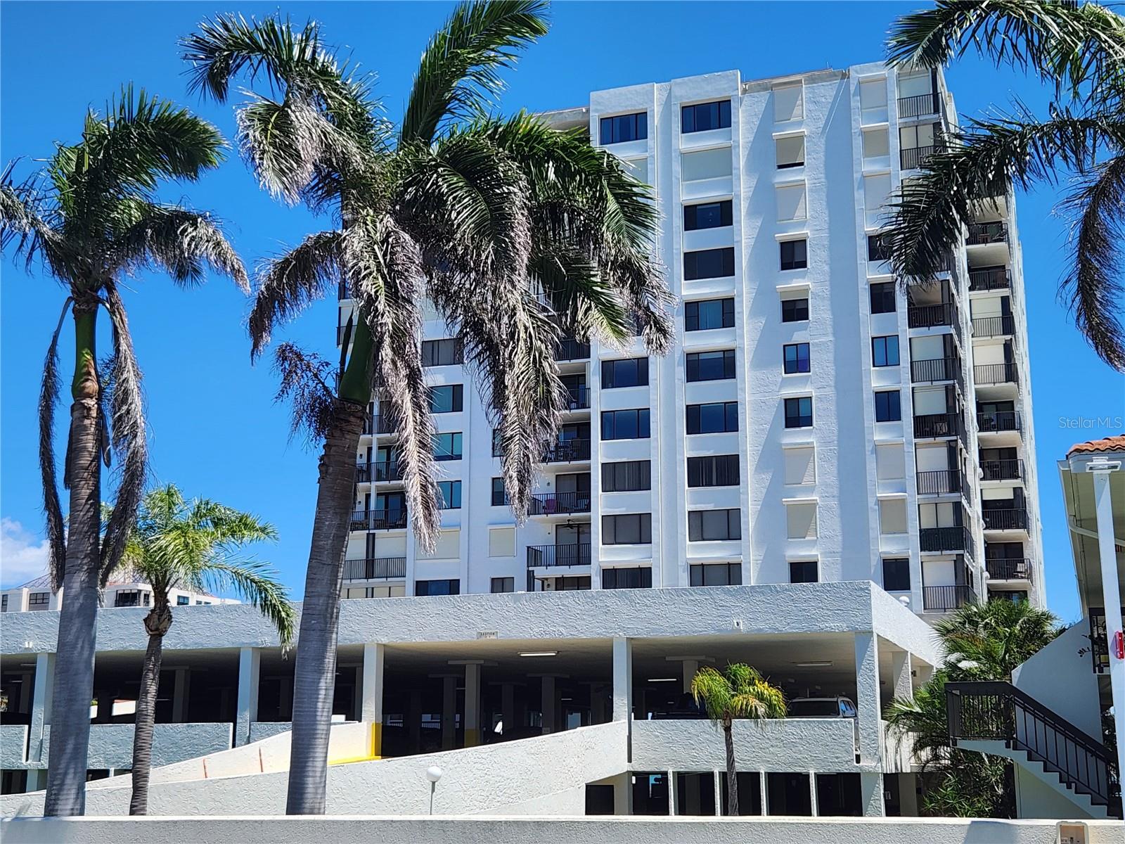 6287 BAHIA DEL MAR CIR #311, ST PETERSBURG, FL — photo 2