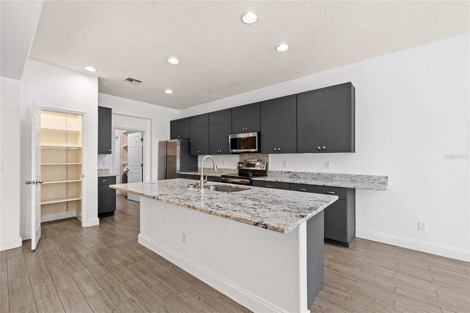 16943 SUNRISE VISTA DR, CLERMONT, FL — photo 48