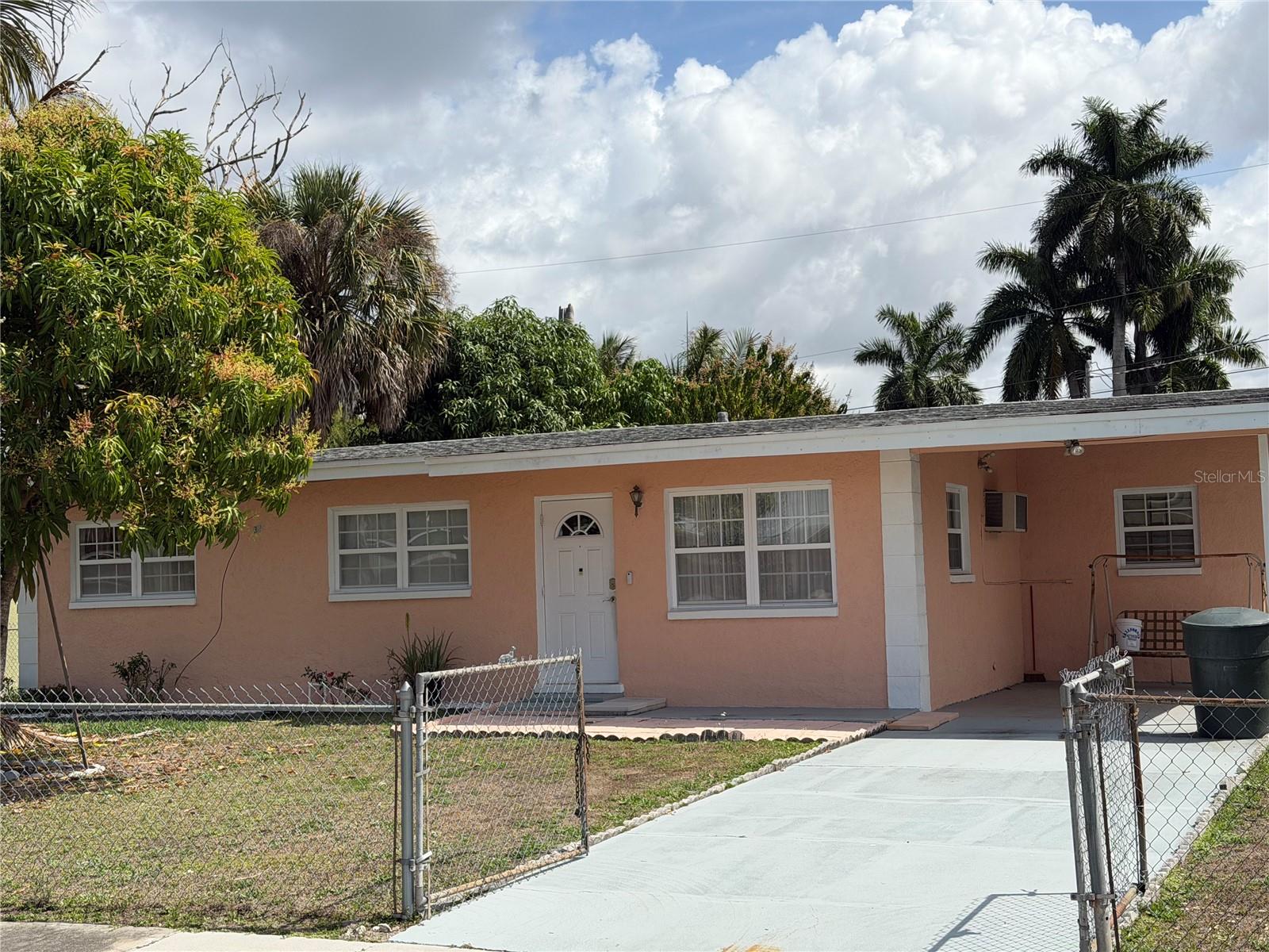 32 ROANOKE DR #0, FORT MYERS, FL — photo 30