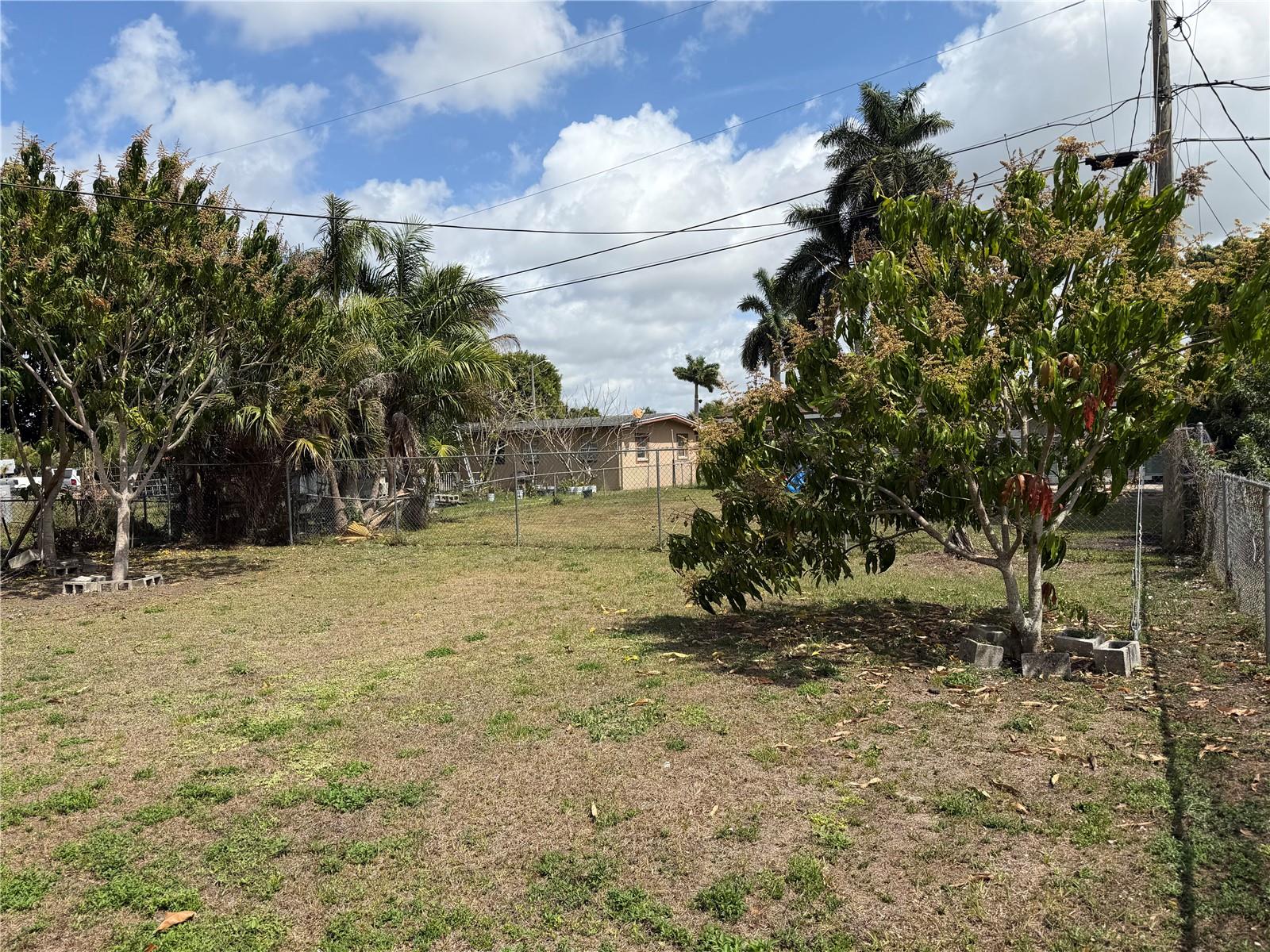 32 ROANOKE DR #0, FORT MYERS, FL — photo 23