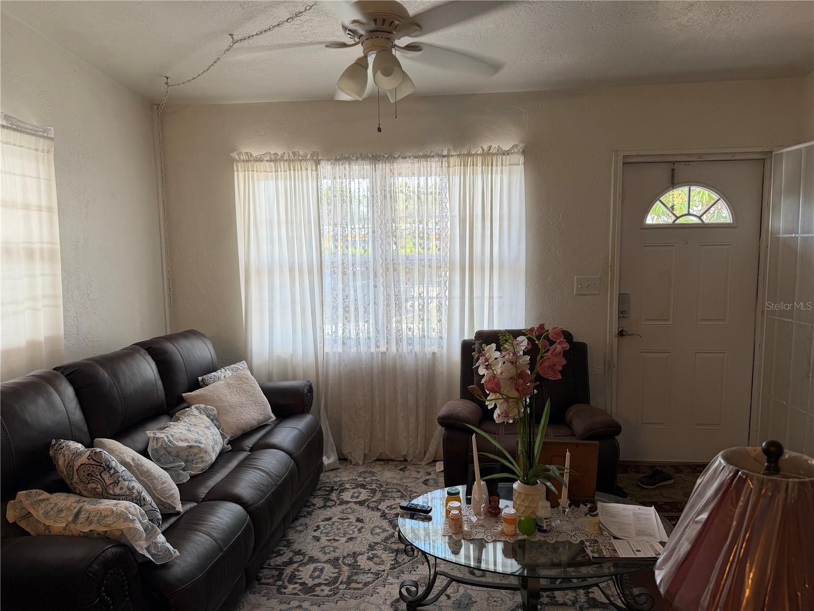 32 ROANOKE DR #0, FORT MYERS, FL — photo 4
