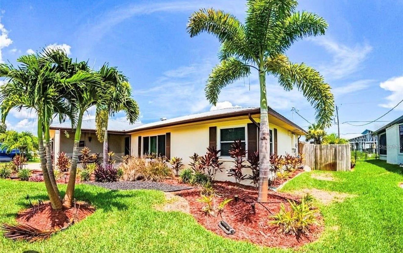 945 CHEVY CHASE ST, PORT CHARLOTTE, FL — photo 3