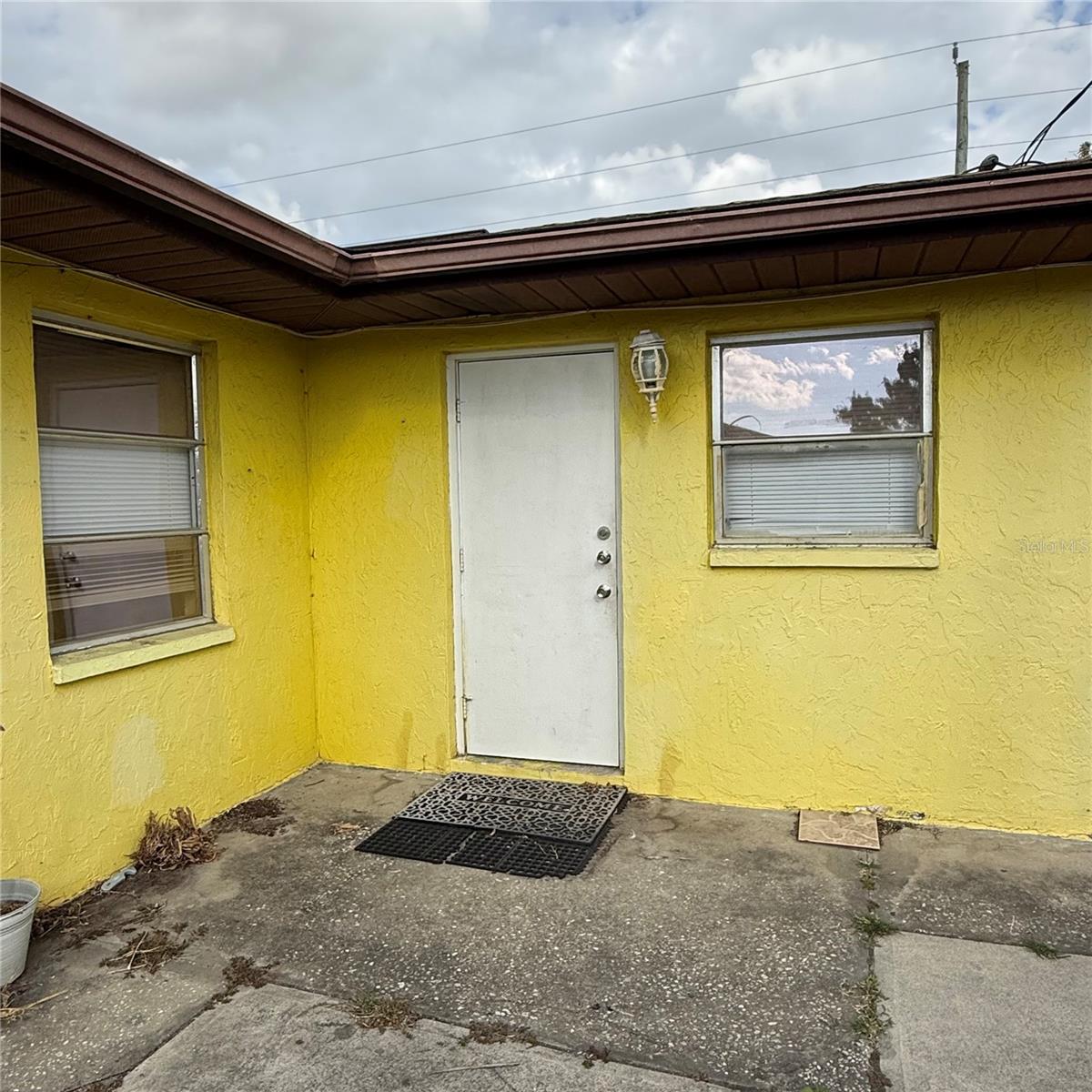 328 ORTIZ BLVD #B, NORTH PORT, FL — photo 2