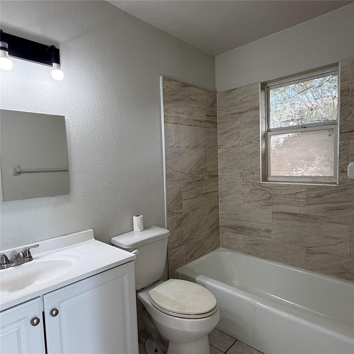 328 ORTIZ BLVD #B, NORTH PORT, FL — photo 10
