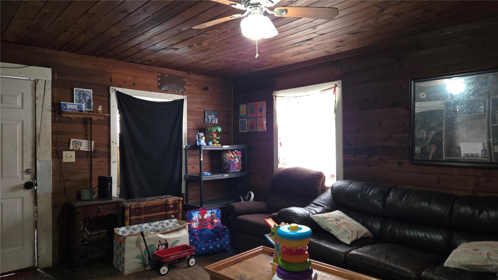 883 NE MAPLE LN, LAKE CITY, FL — photo 4