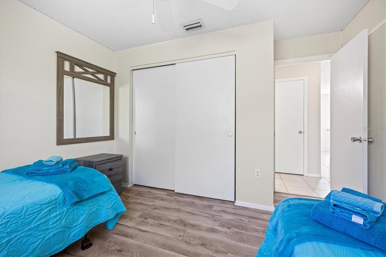 2214 MICHELE DR, SARASOTA, FL — photo 18