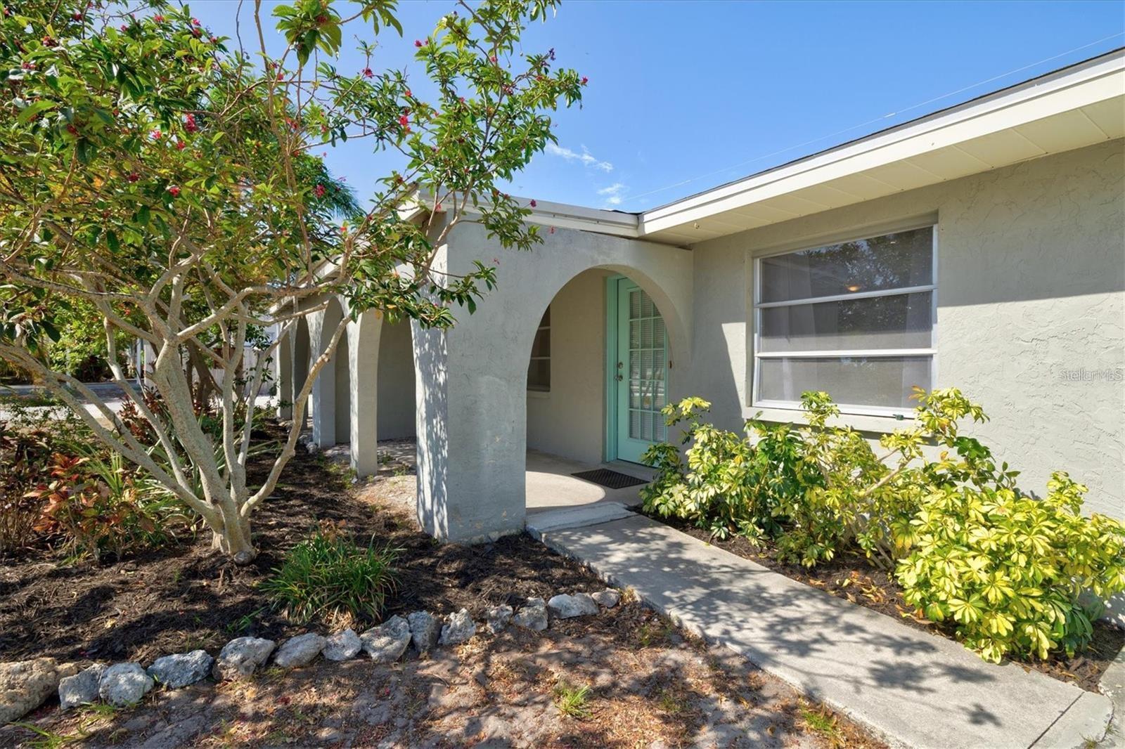 2214 MICHELE DR, SARASOTA, FL — photo 22