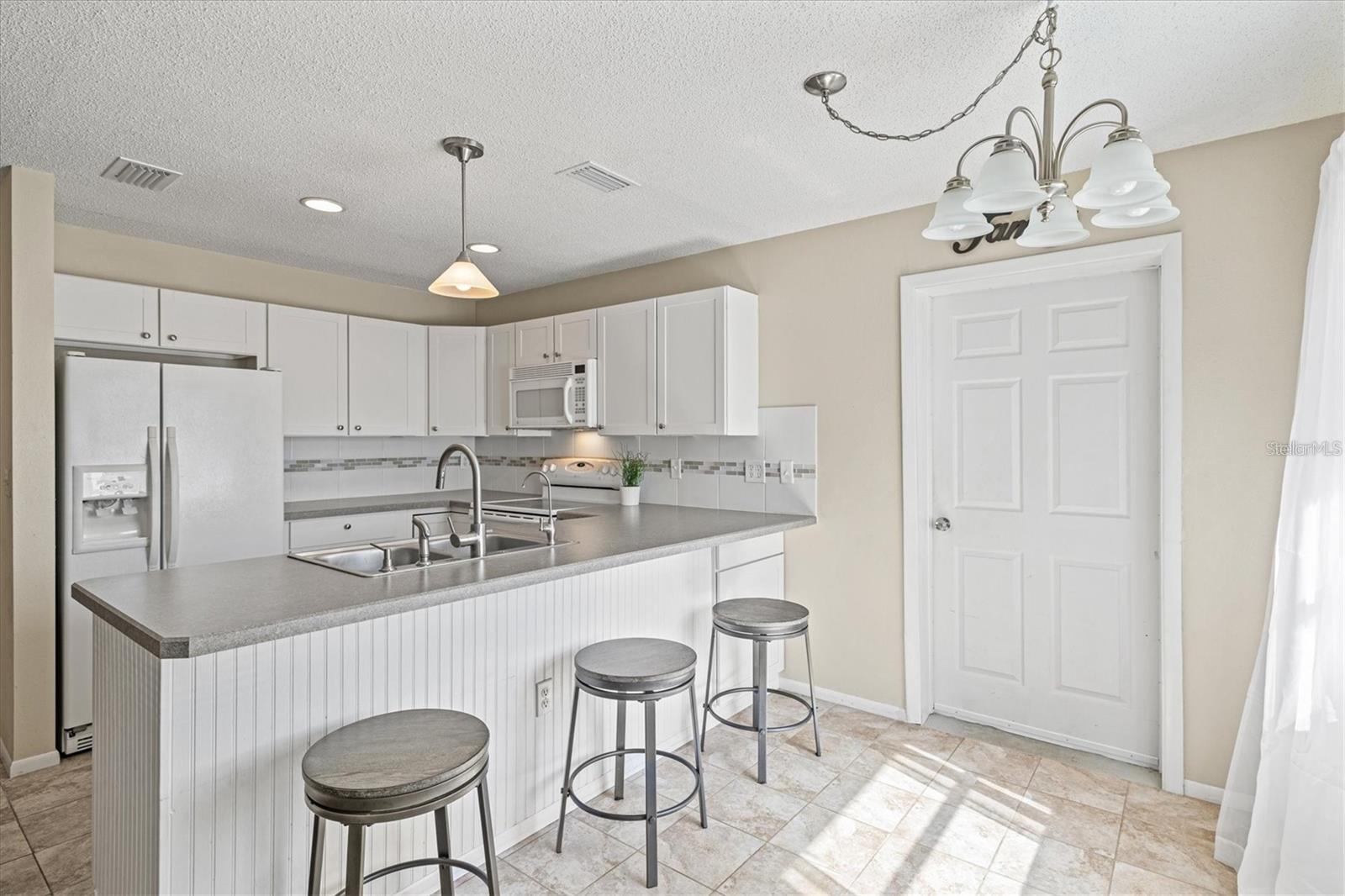 2214 MICHELE DR, SARASOTA, FL — photo 28