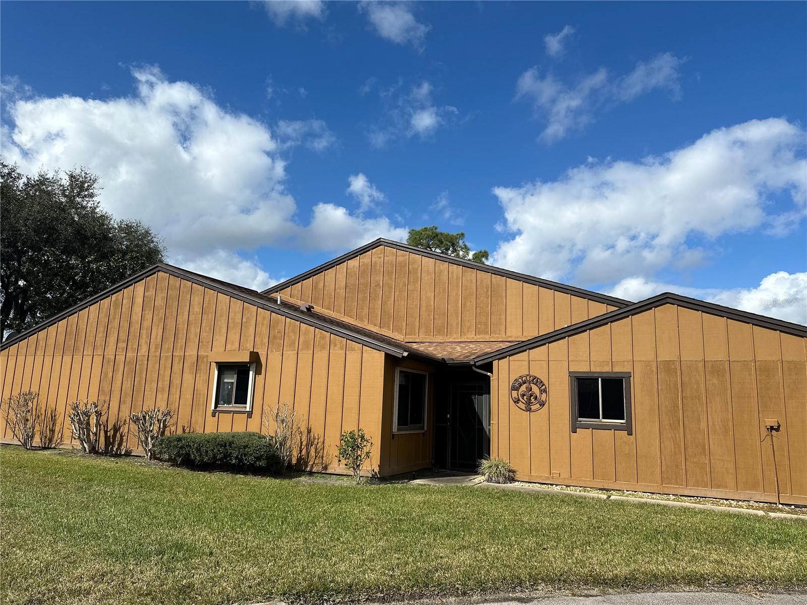 156 LAKEWOOD VILLAGE CIR, DAYTONA BEACH, FL
