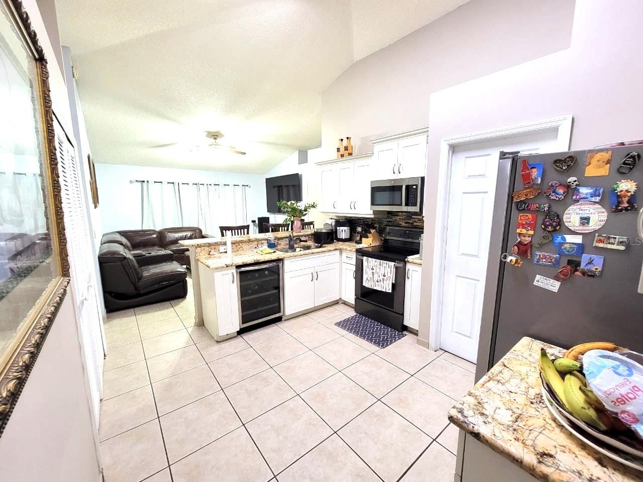 1946 EXCALIBUR DR, ORLANDO, FL — photo 4
