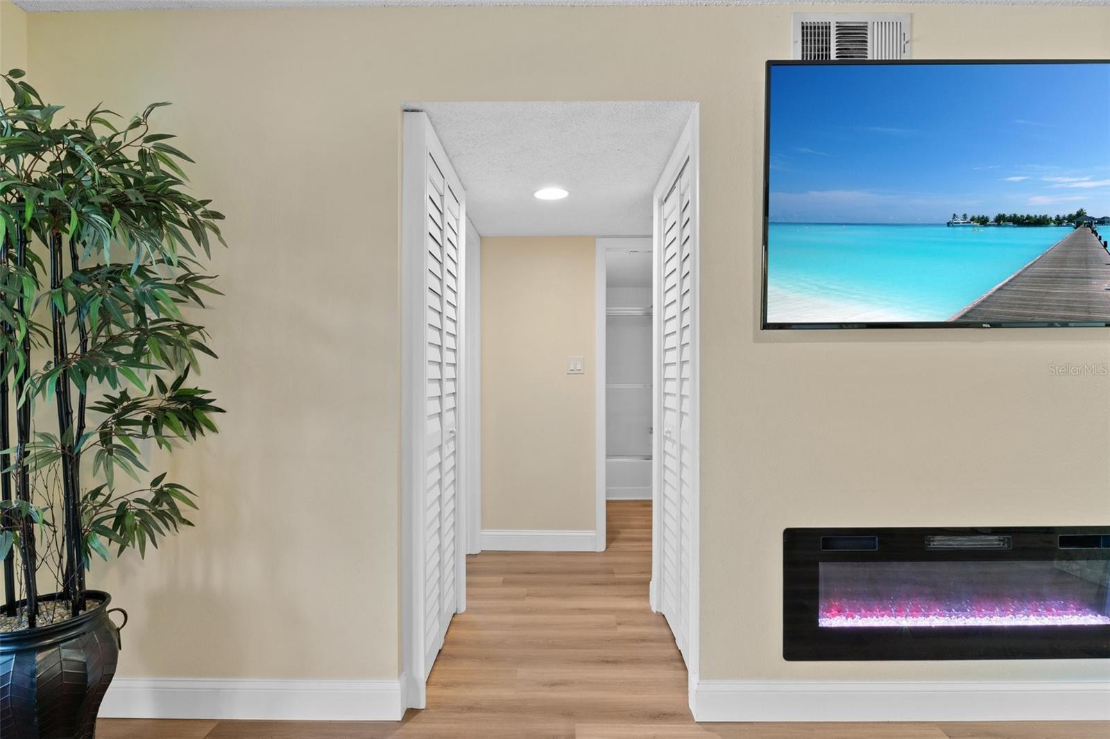 19505 QUESADA AVE #VV201, PORT CHARLOTTE, FL — photo 11