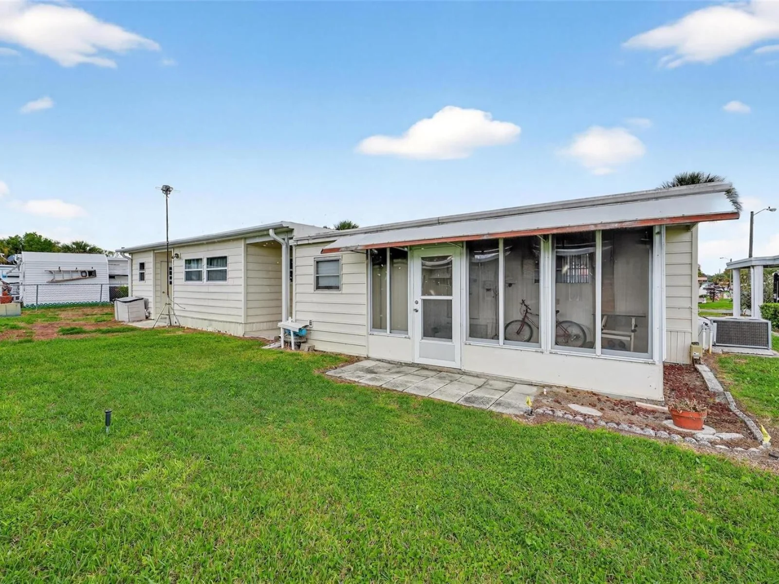 11914 HICKORY LN, TAVARES, FL — photo 65