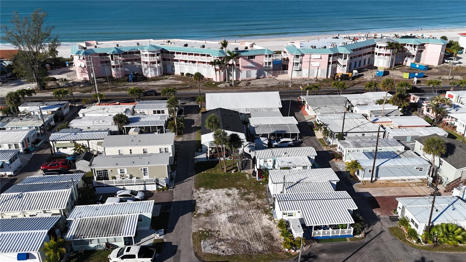 2601 GULF DR N #310, BRADENTON BEACH, FL — photo 2