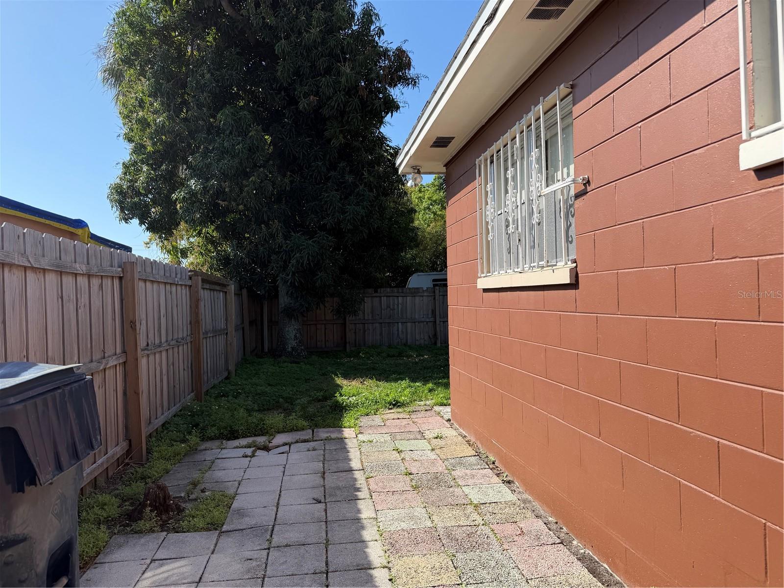 3230 W SAINT CONRAD ST, TAMPA, FL — photo 10