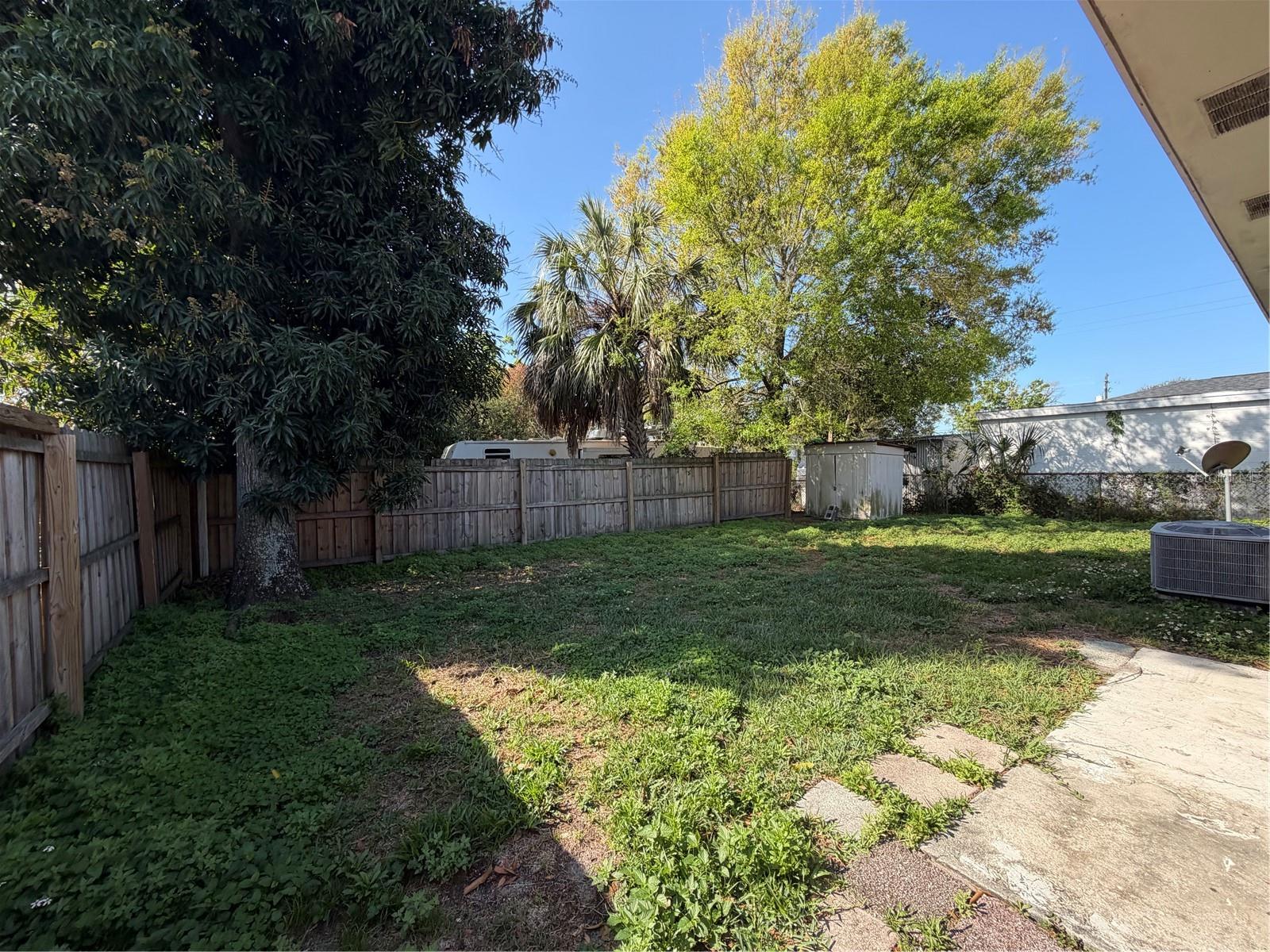 3230 W SAINT CONRAD ST, TAMPA, FL — photo 19