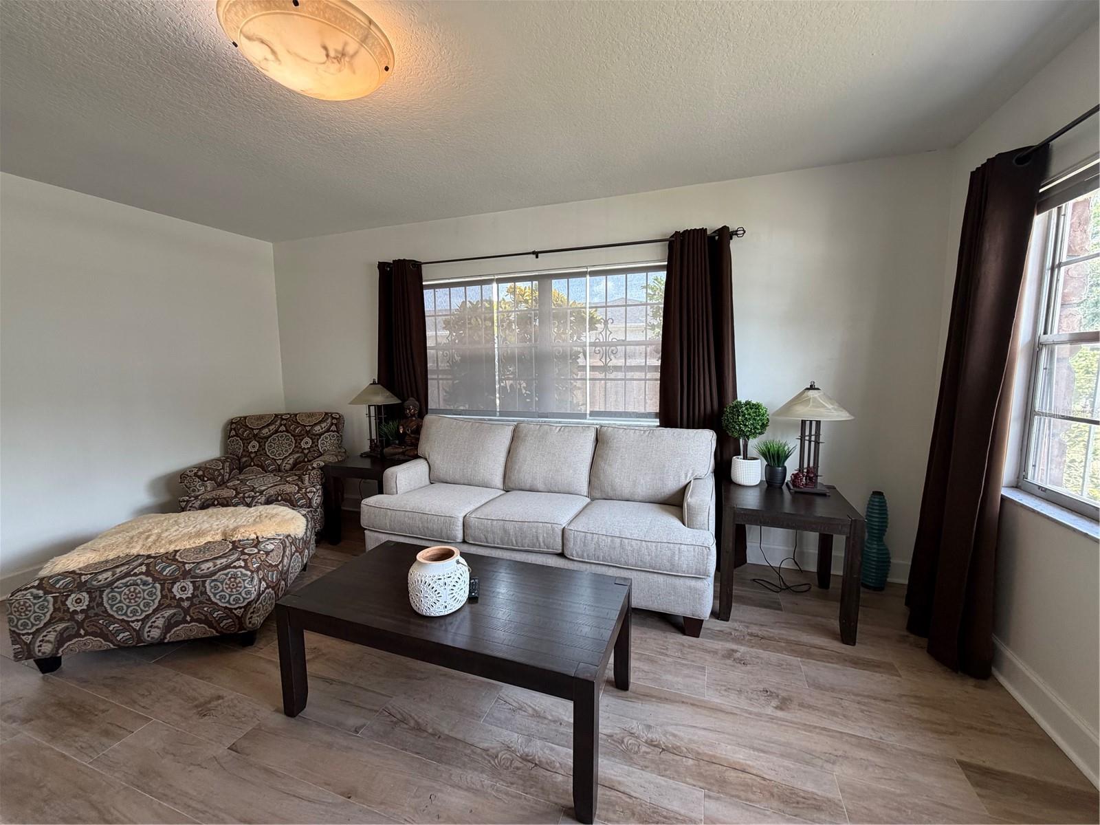 3230 W SAINT CONRAD ST, TAMPA, FL — photo 4