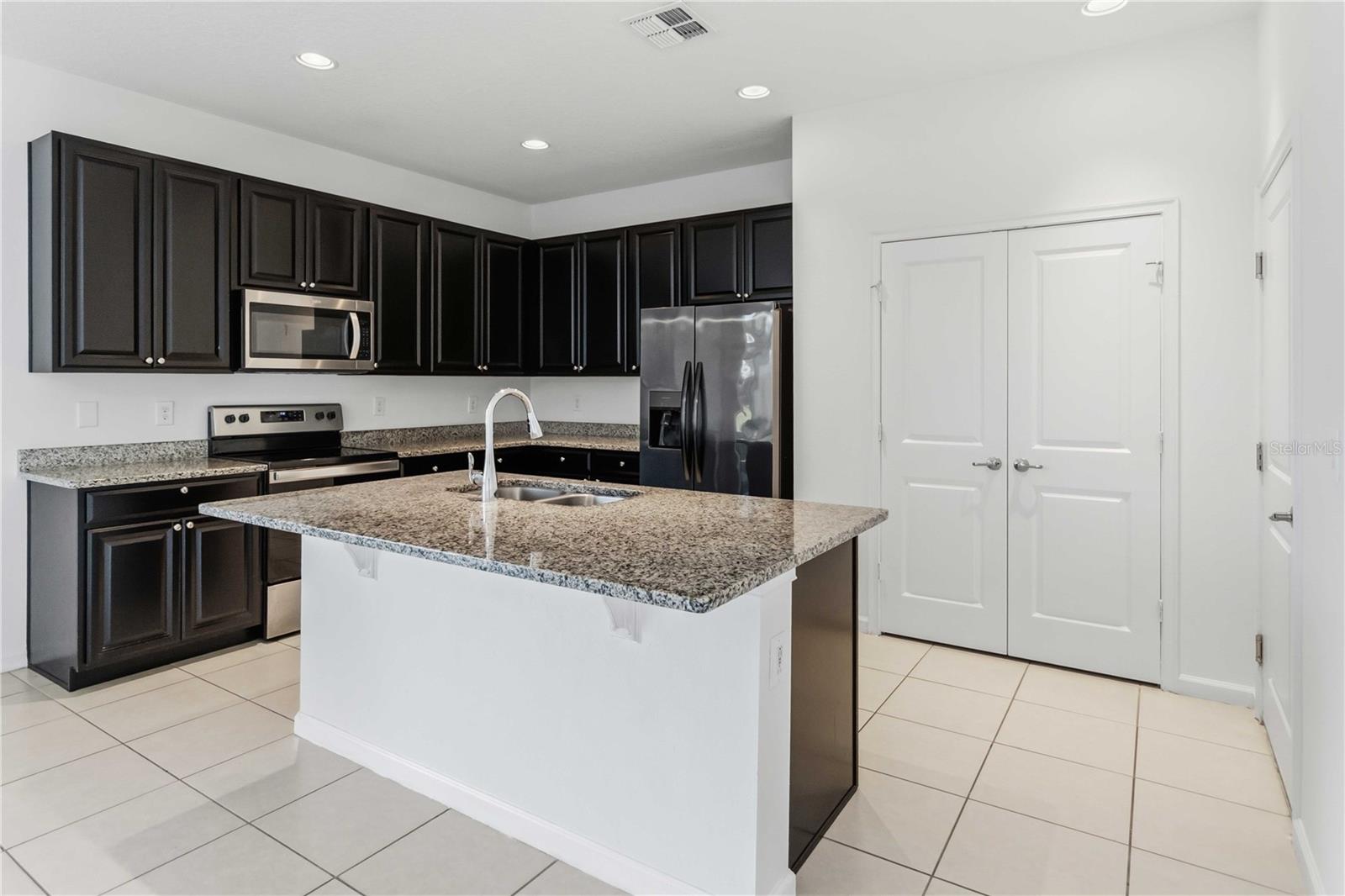 213 TRINITY RIDGE CIR, DAVENPORT, FL — photo 20