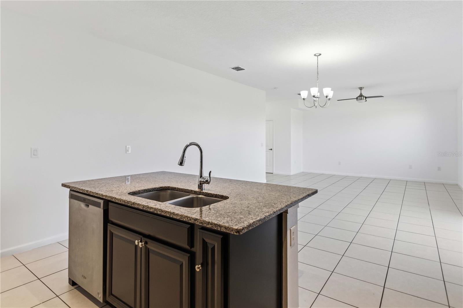 213 TRINITY RIDGE CIR, DAVENPORT, FL — photo 23