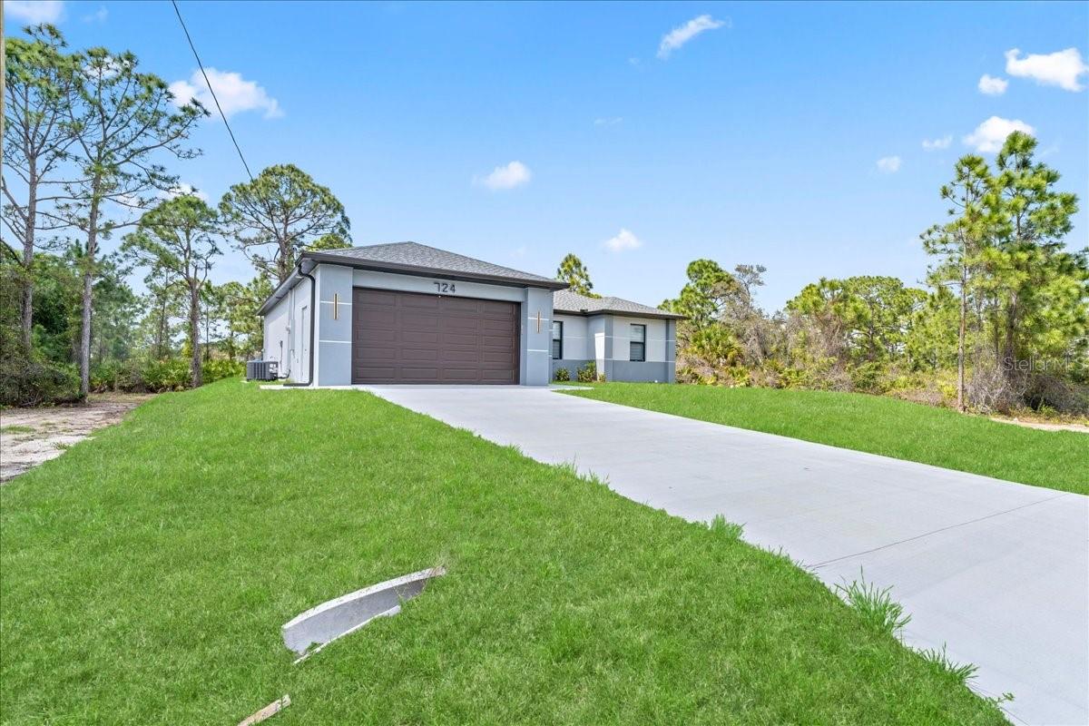 724 DRURY AVE, LEHIGH ACRES, FL — photo 5