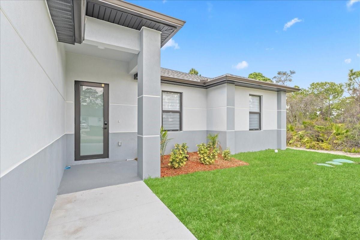 724 DRURY AVE, LEHIGH ACRES, FL — photo 9
