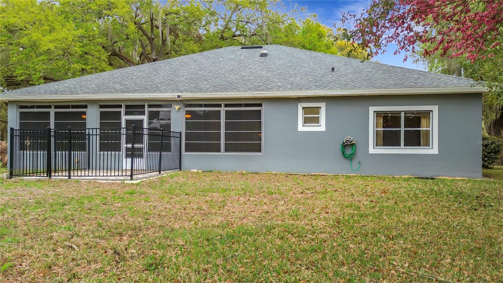 507 DOWLING CIR, LADY LAKE, FL — photo 5