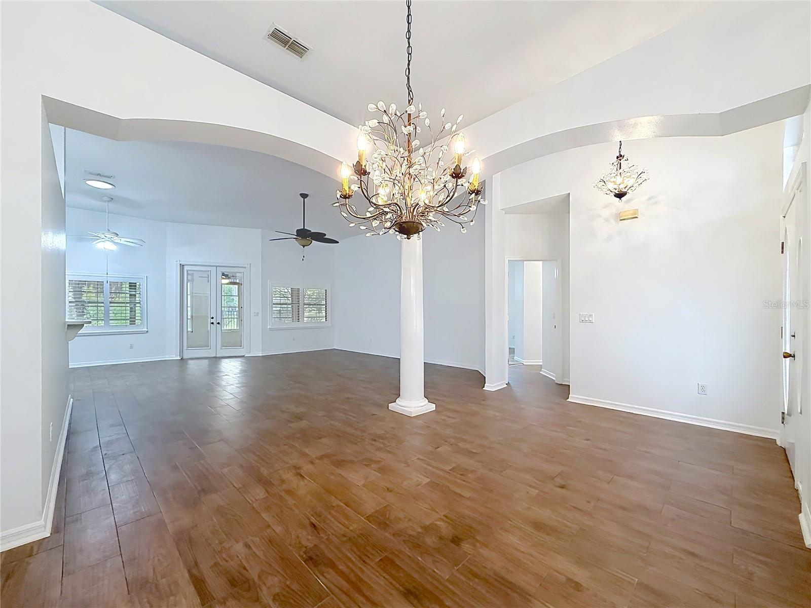 507 DOWLING CIR, LADY LAKE, FL — photo 23