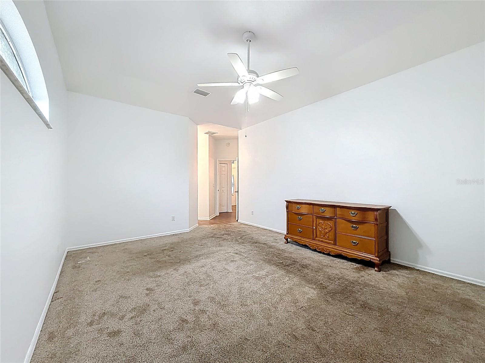 507 DOWLING CIR, LADY LAKE, FL — photo 43