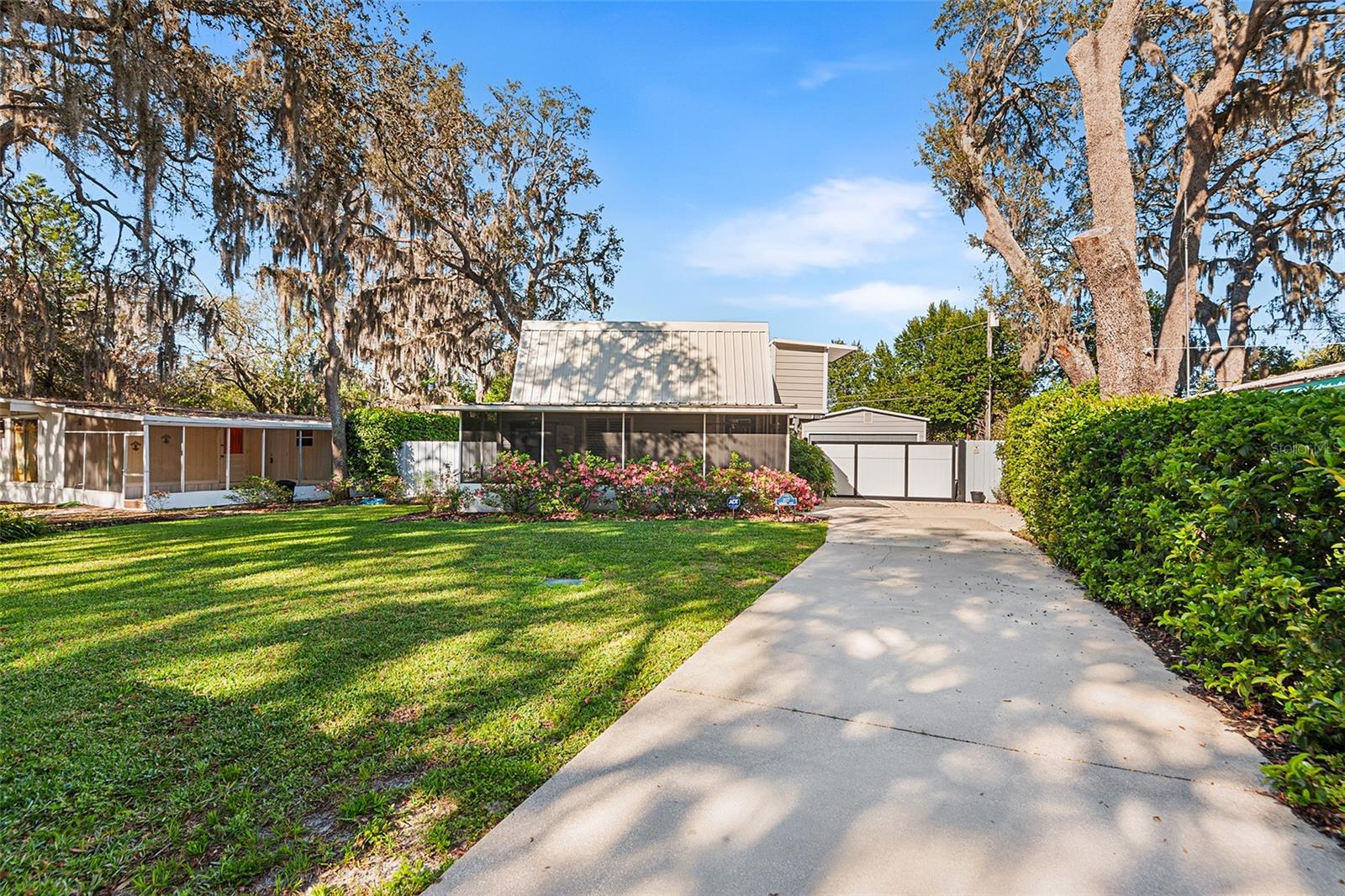 1817 BEACHWAY LN, ODESSA, FL