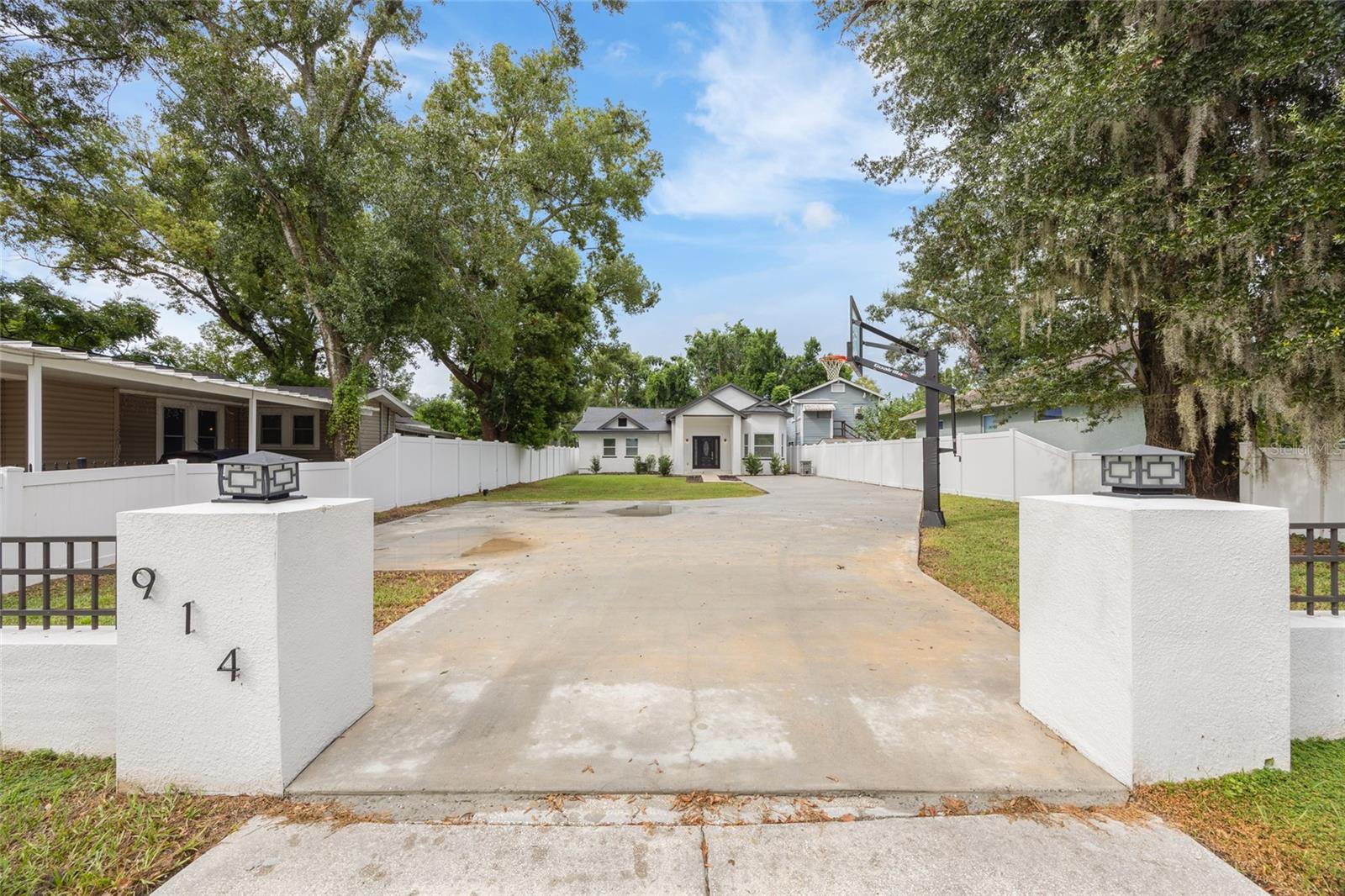 914 E NORTH BAY ST, TAMPA, FL — photo 3