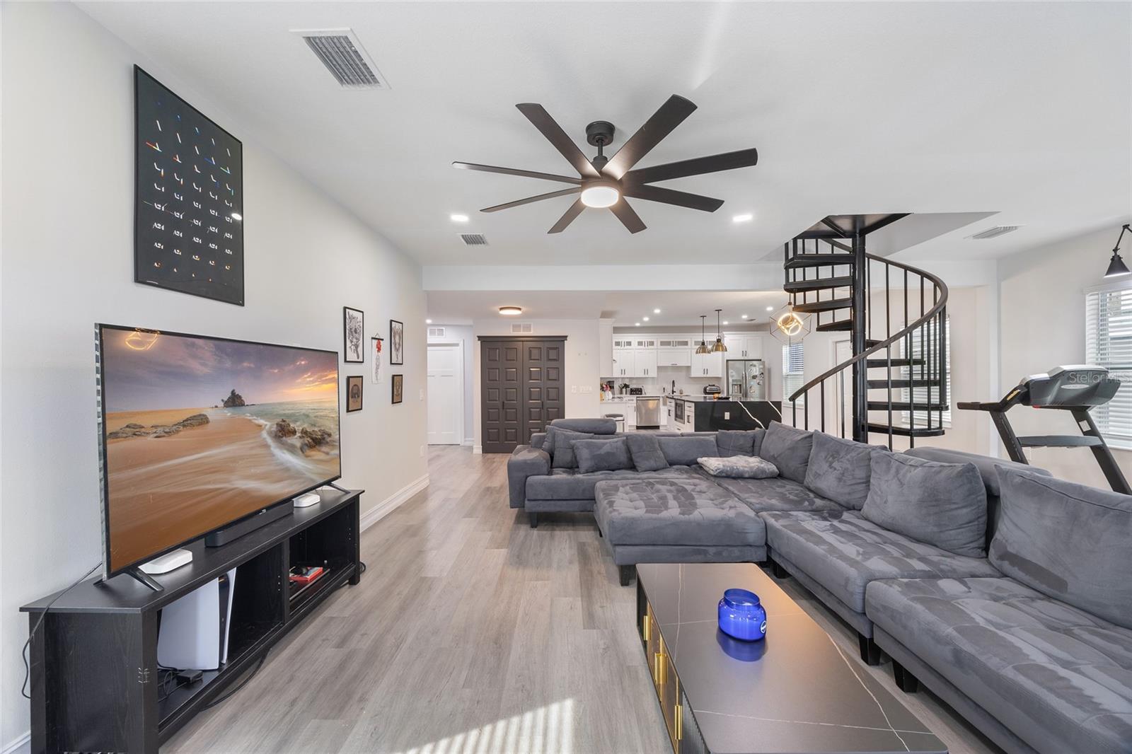 914 E NORTH BAY ST, TAMPA, FL — photo 4