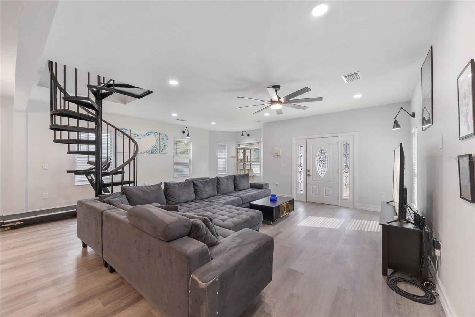914 E NORTH BAY ST, TAMPA, FL — photo 5