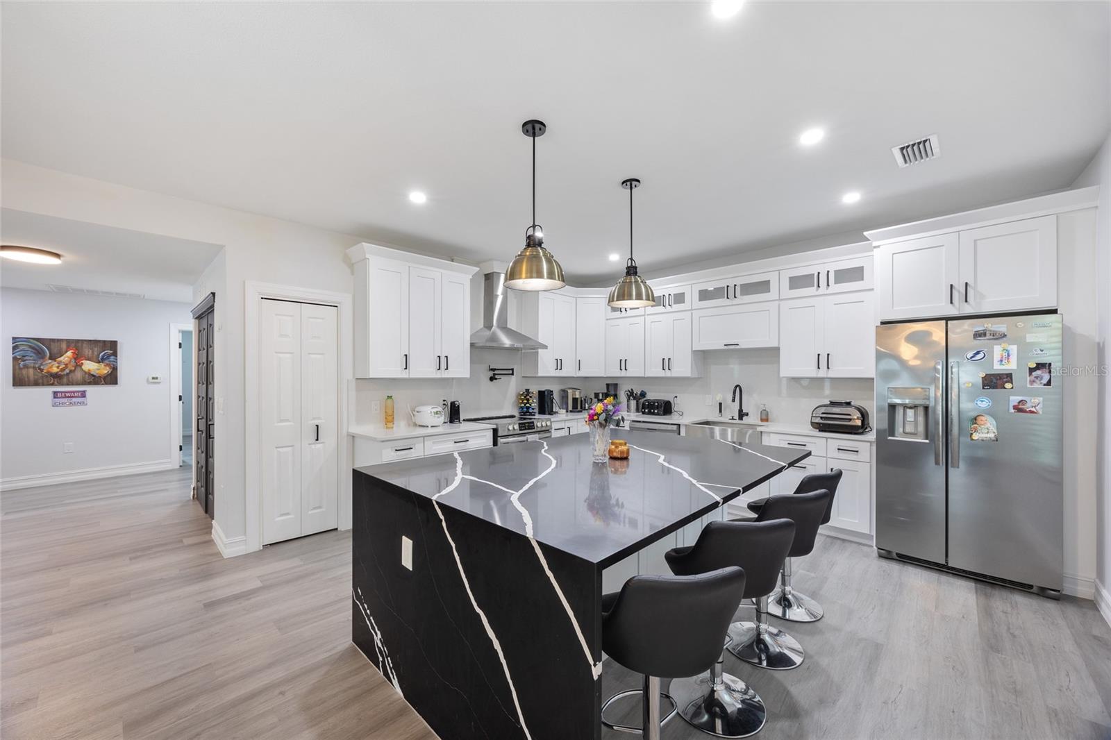 914 E NORTH BAY ST, TAMPA, FL — photo 9