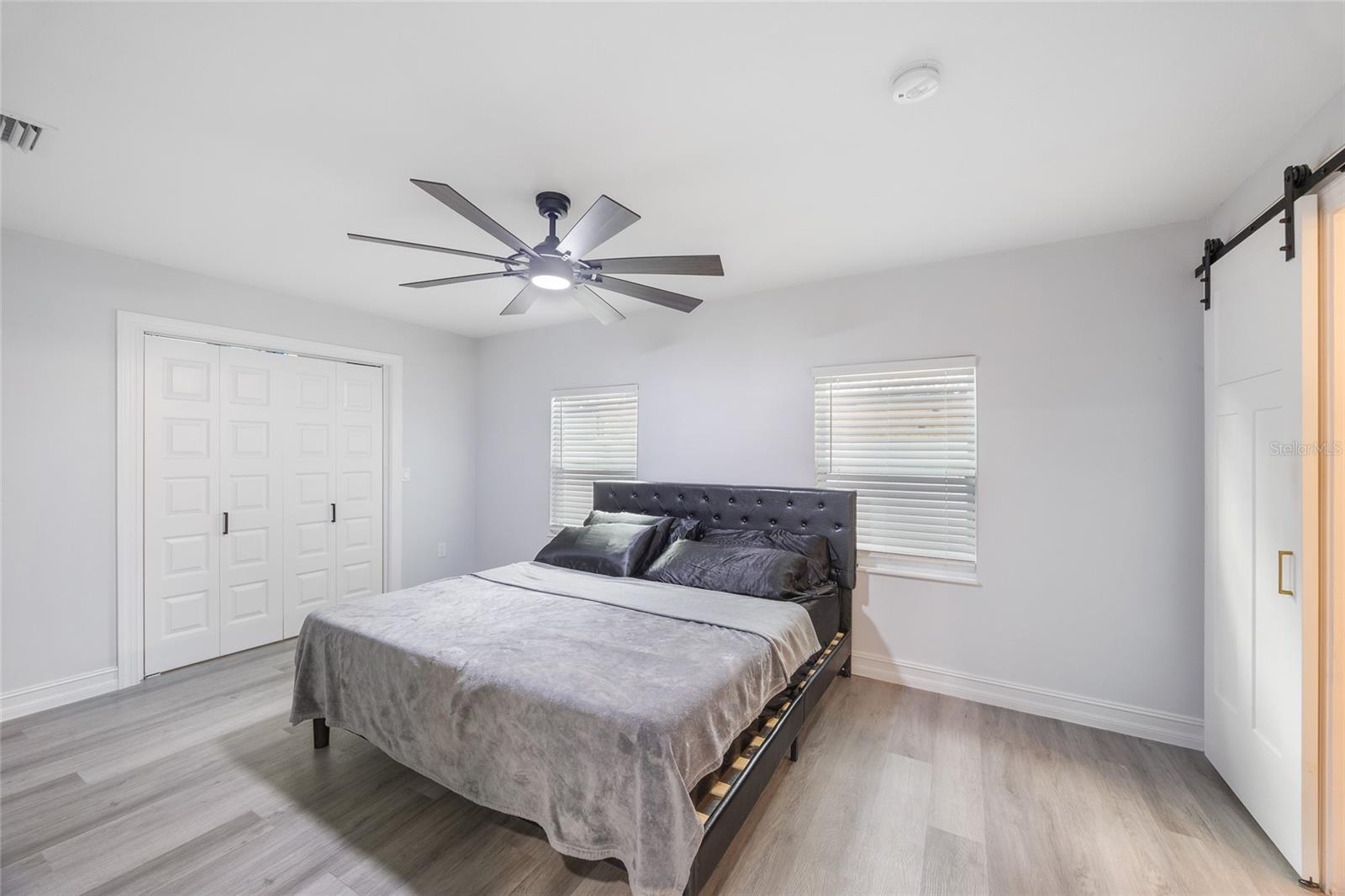 914 E NORTH BAY ST, TAMPA, FL — photo 12