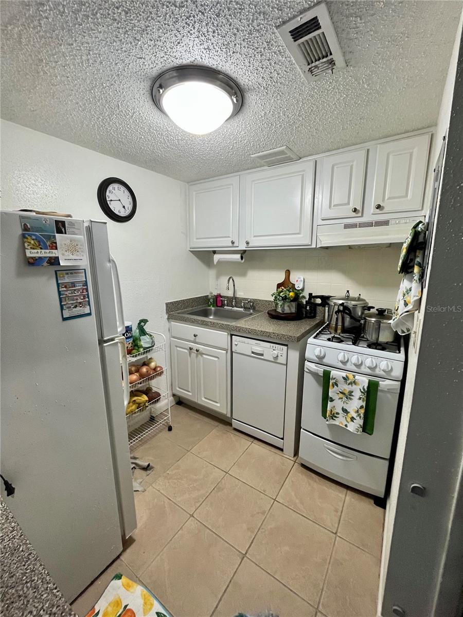 123 BLUE POINT WAY #110, ALTAMONTE SPRINGS, FL — photo 4