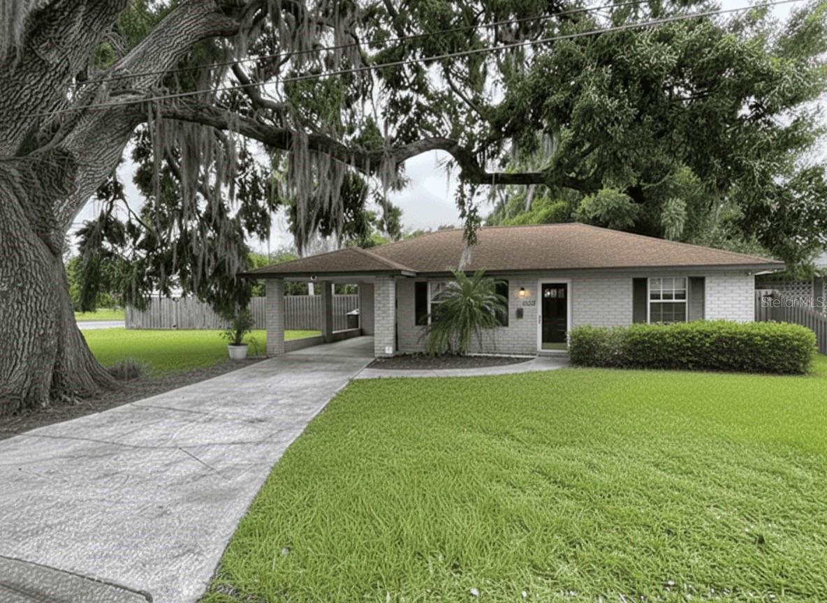 1413 ORANGE AVE, TAVARES, FL