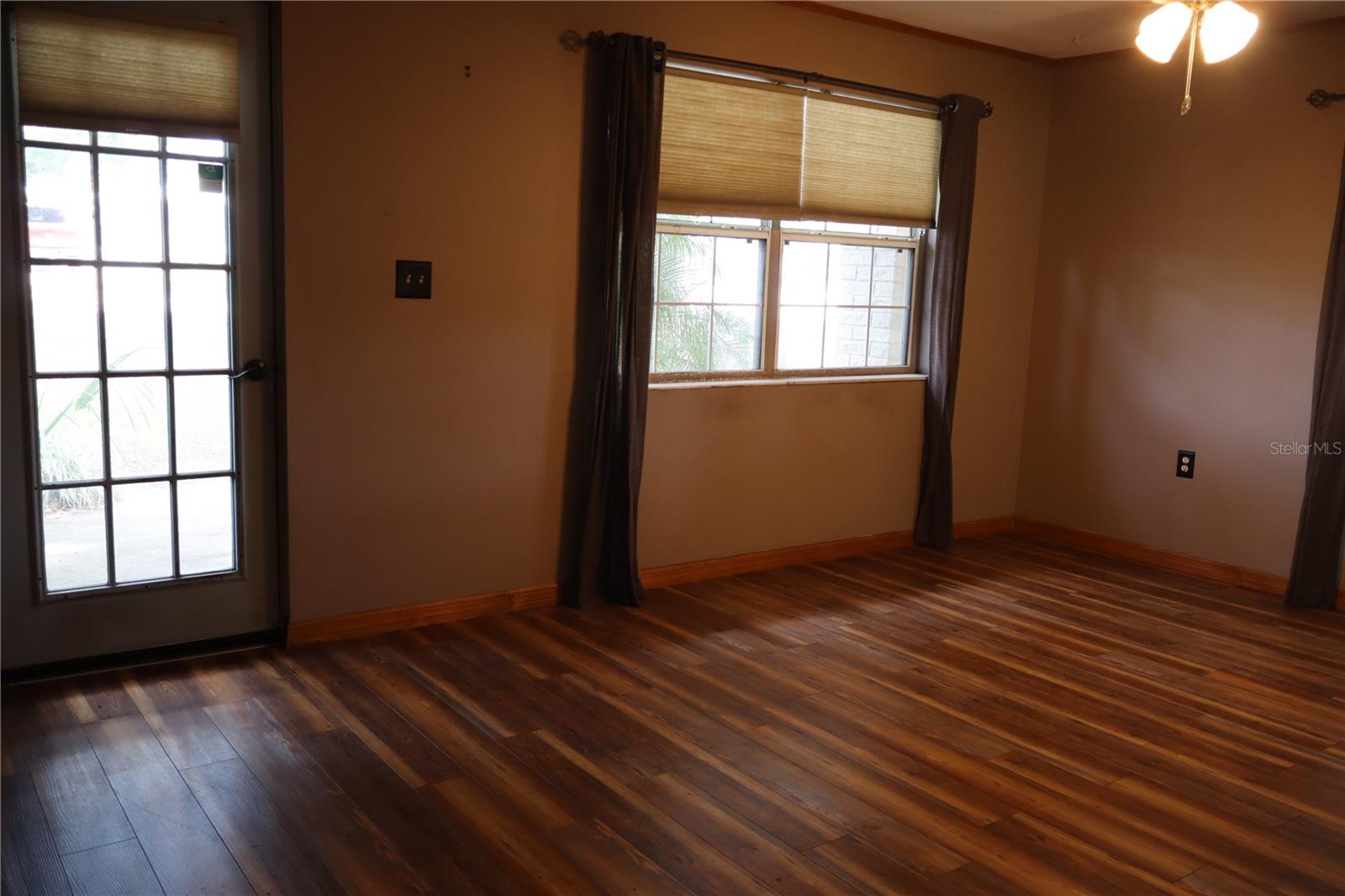 1413 ORANGE AVE, TAVARES, FL — photo 13