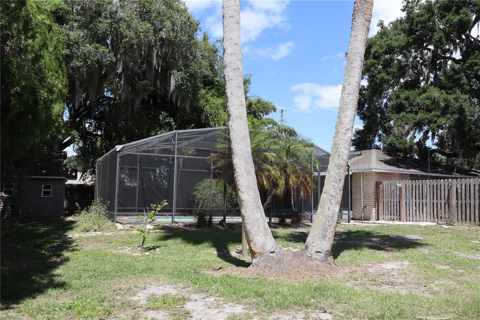 1413 ORANGE AVE, TAVARES, FL — photo 45