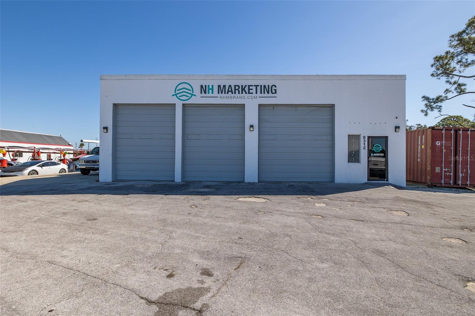 8312 US HIGHWAY 19, PORT RICHEY, FL — photo 2