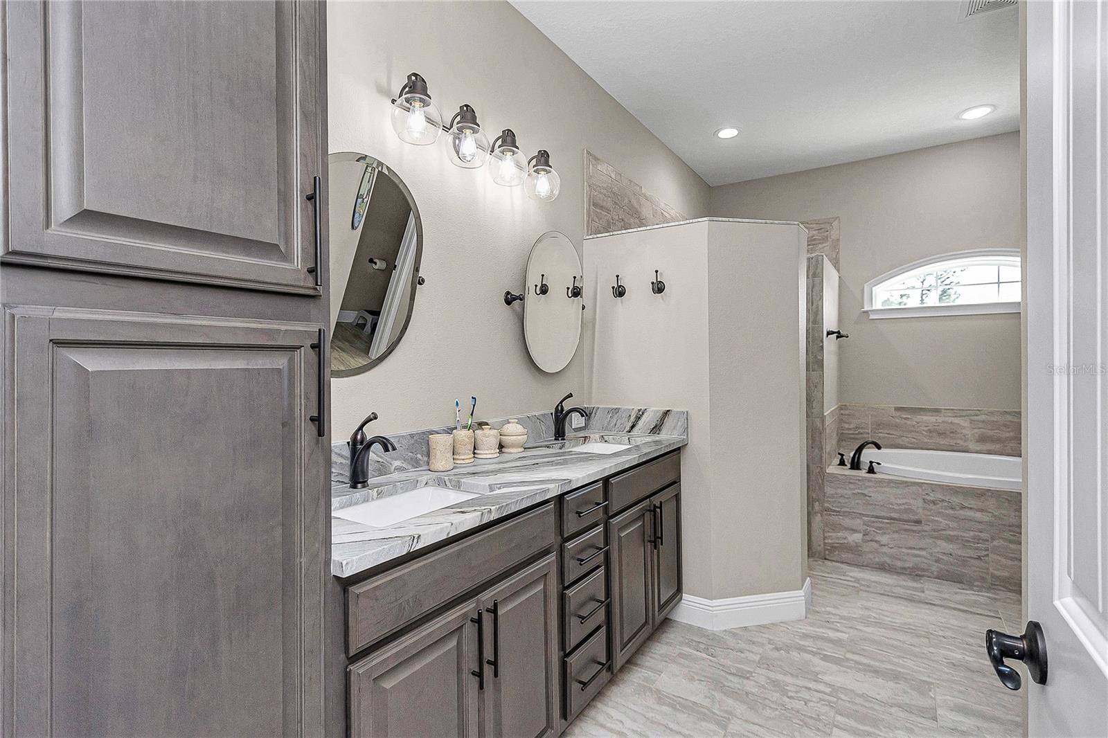 251 SE 148TH AVE, WILLISTON, FL — photo 19