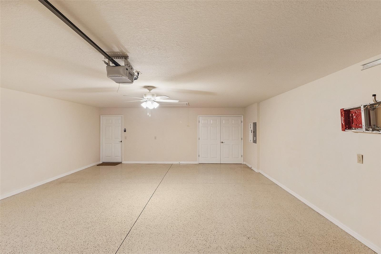 3258 HOLLEY TER, THE VILLAGES, FL — photo 47