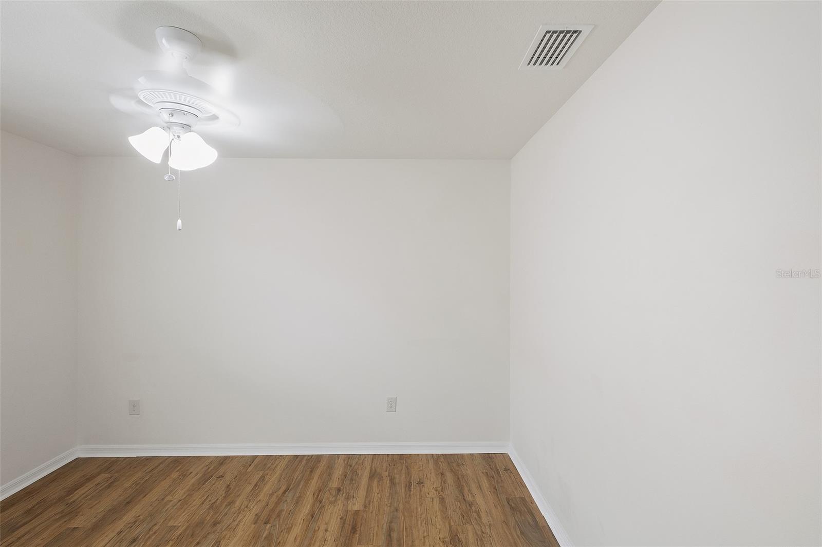 3258 HOLLEY TER, THE VILLAGES, FL — photo 60