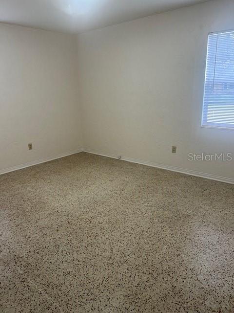 2518 40TH AVE N, ST PETERSBURG, FL — photo 17