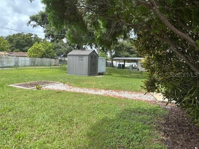 2518 40TH AVE N, ST PETERSBURG, FL — photo 45