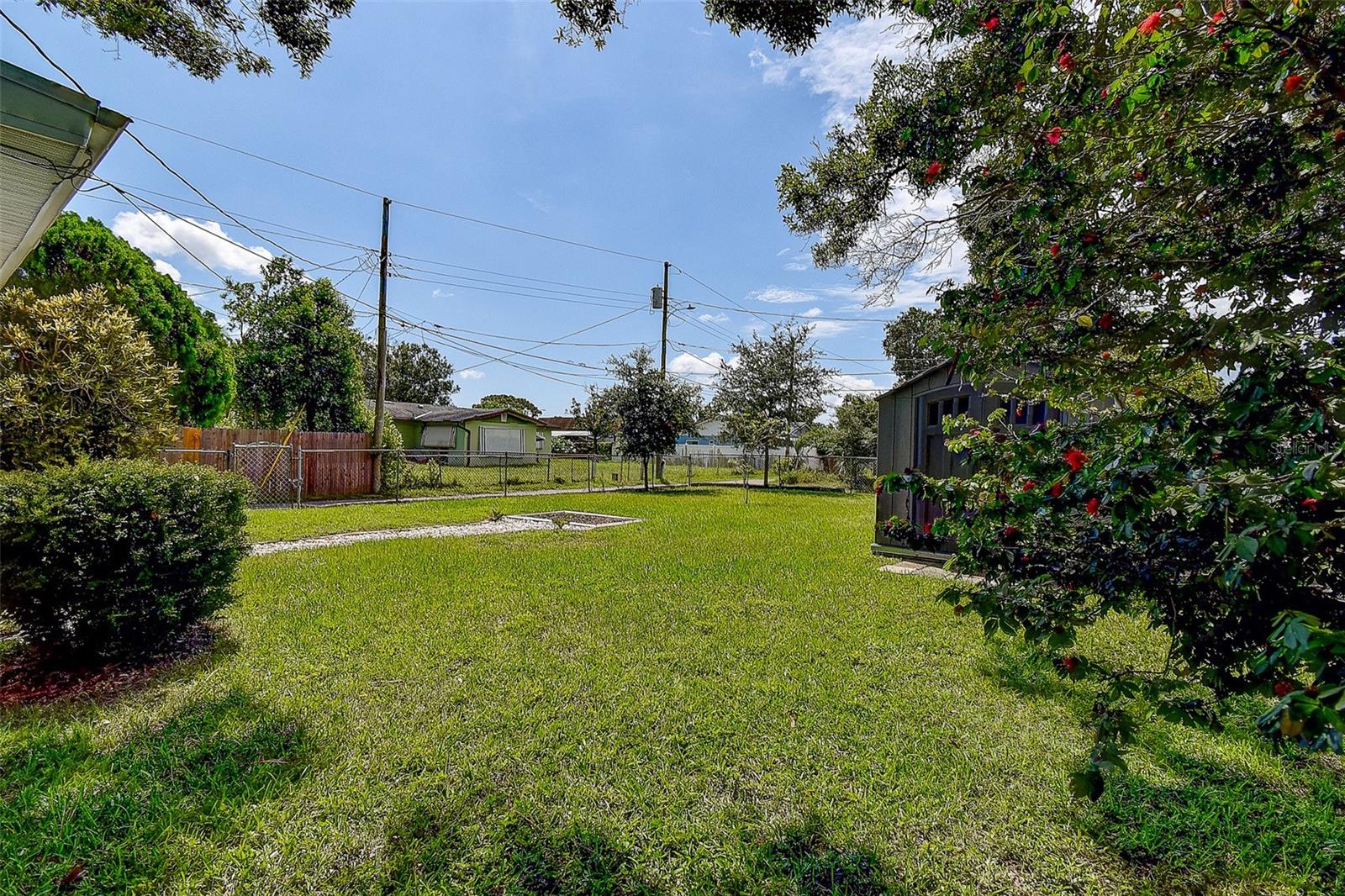 2518 40TH AVE N, ST PETERSBURG, FL — photo 50